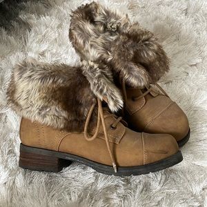 Steve Madden Brown Suede Combat Boots with Fur